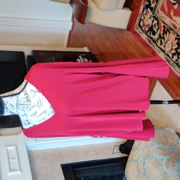 Express Top Large - Picture 3 of 9